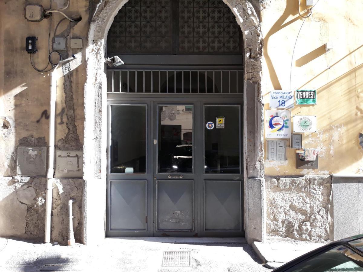 Appartamento City Center Napoli Dış mekan fotoğraf