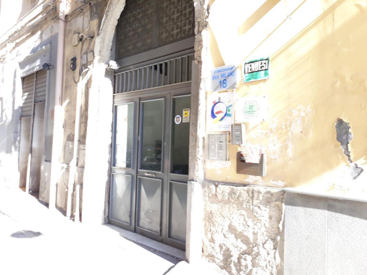 Appartamento City Center Napoli Dış mekan fotoğraf