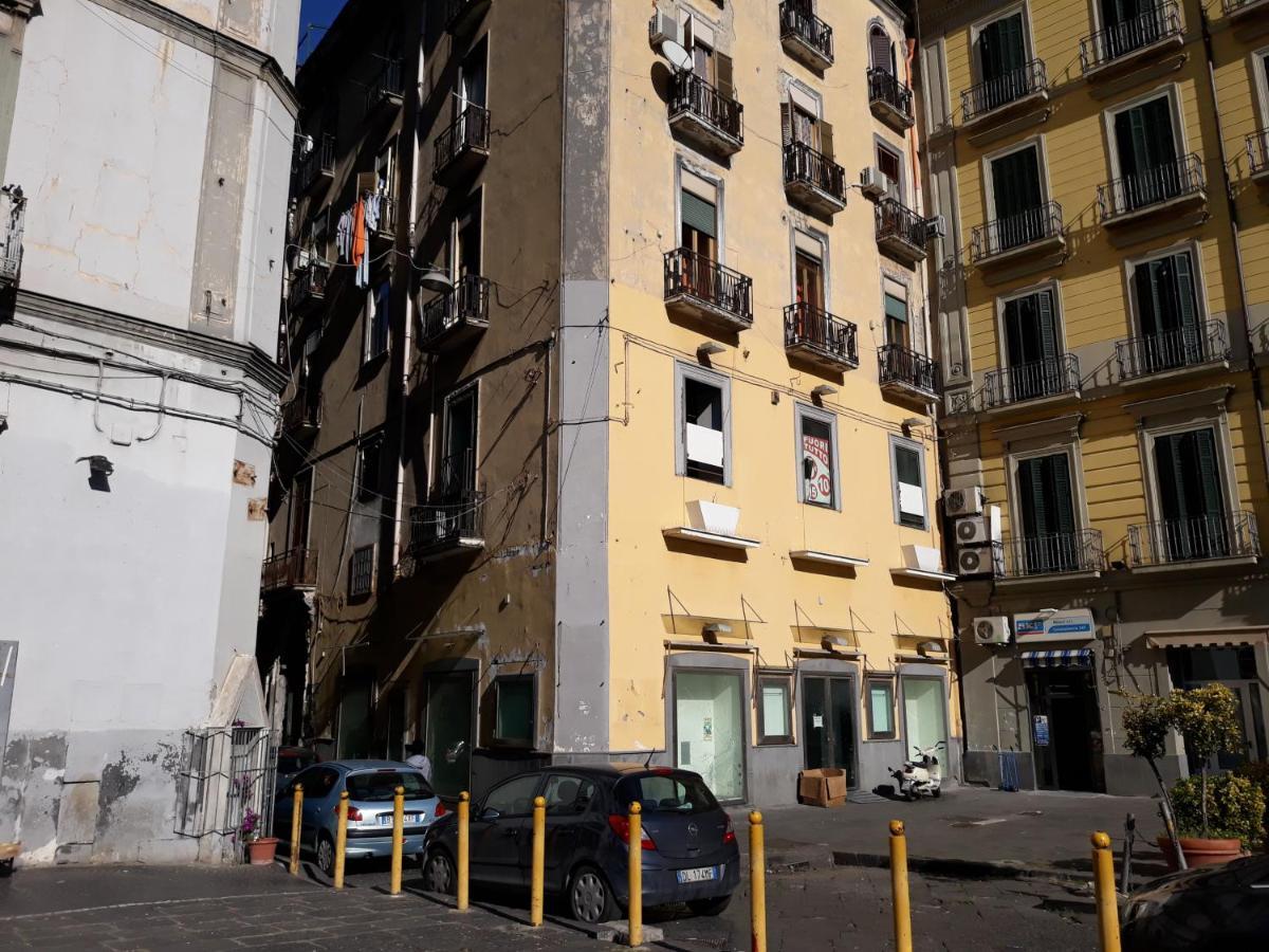 Appartamento City Center Napoli Dış mekan fotoğraf
