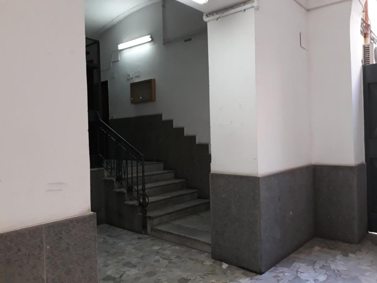 Appartamento City Center Napoli Dış mekan fotoğraf