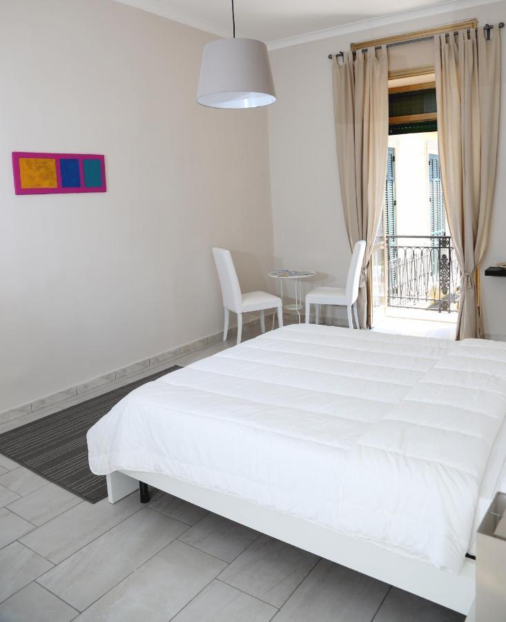 Appartamento City Center Napoli Dış mekan fotoğraf